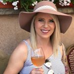 Profile Picture of Caitlin (@caitlin.custer) on Instagram