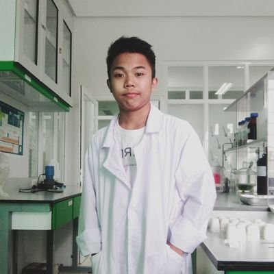 Profile Picture of Mikes (@MikeDumlao19) on Twitter
