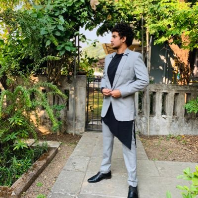 Profile Picture of Dan Dsouza (@DanDsouza3) on Twitter