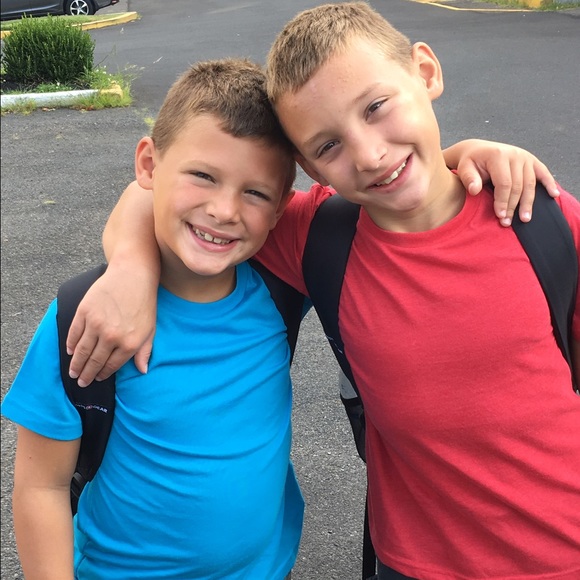 Profile Picture of Danielle Lautenbacher (@danalaut5) on Poshmark