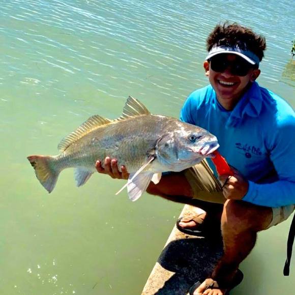 Profile Picture of Andrew Salazar (@asalazar_22) on Poshmark