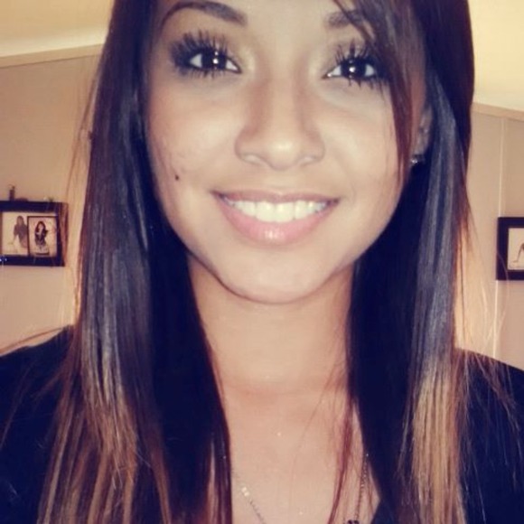 Profile Picture of Judith Camunez (@judoo) on Poshmark