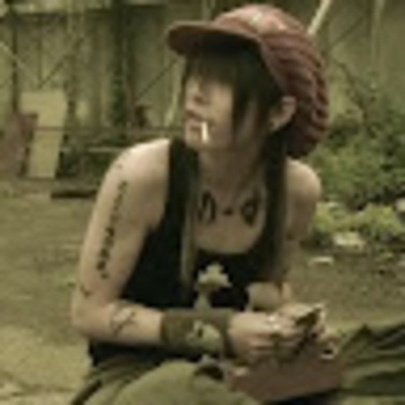 Scotland Von hanzlik - Poshmark Profile Picture of Scotland Von hanzlik (@emorose) on Poshmark