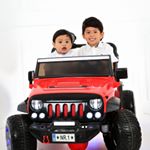 Profile Picture of Andrew & Santi (@andrew_santiii) on Instagram