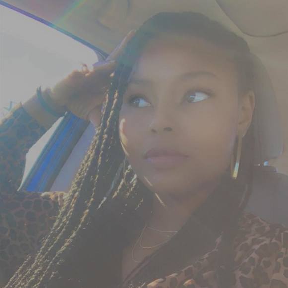 Profile Picture of Yulissa Balsamo (@yulissa14) on Poshmark