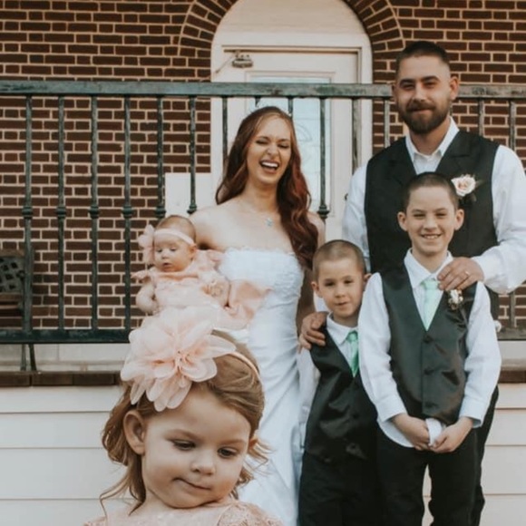 Profile Picture of Cierra Craig (@cierracraig106) on Poshmark