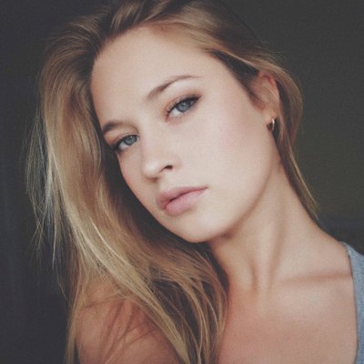 Profile Picture of Hailey Carlson (@haileyscarlson) on Twitter