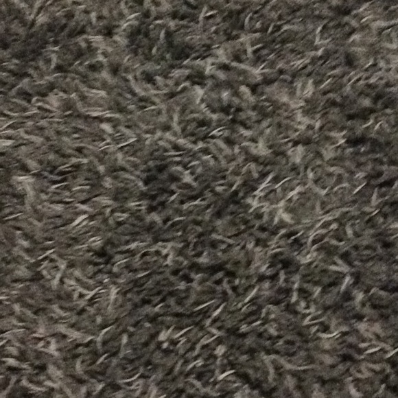 Profile Picture of Andrew Gomes (@andrew43322) on Poshmark