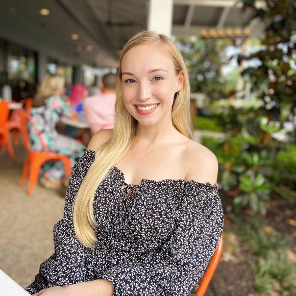 Profile Picture of Sandra Skrzypiec (@sandycatsss) on Poshmark