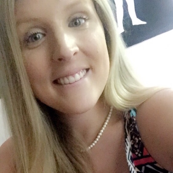 Profile Picture of Mackenzie Gentry (@emg23) on Poshmark