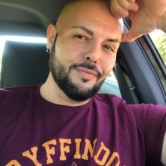 Profile Picture of Joey Montez (@joey_montez) on Poshmark