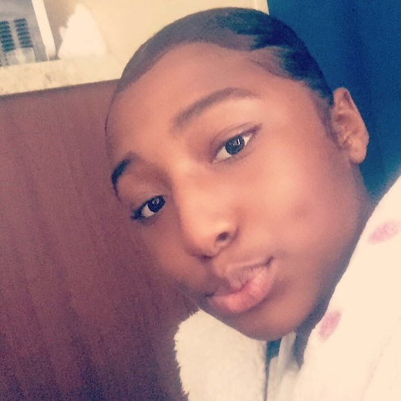 Profile Picture of Darinna Smith (@darionna888) on Poshmark
