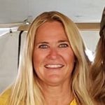 Profile Picture of Sherry Schaefer (@flyingtractorgirl) on Instagram