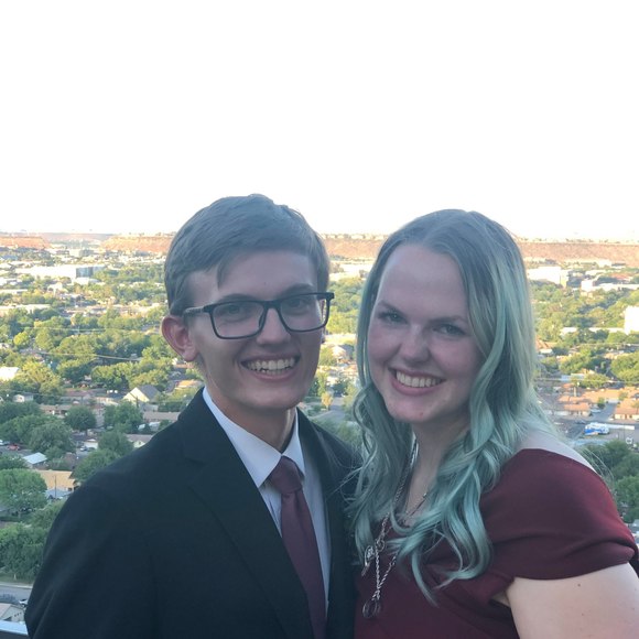 Profile Picture of Izzylee Lambard (@izzy_lambard63) on Poshmark