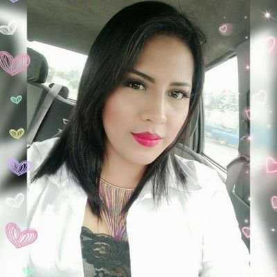 Profile Picture of ROSARIO OLVERA G. (@rolvera89) on Twitter
