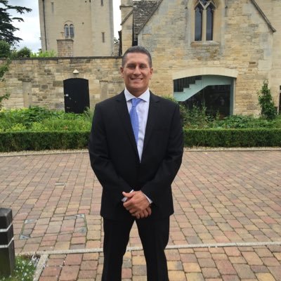 Profile Picture of Michael Moxon (@EstMatBack) on Twitter