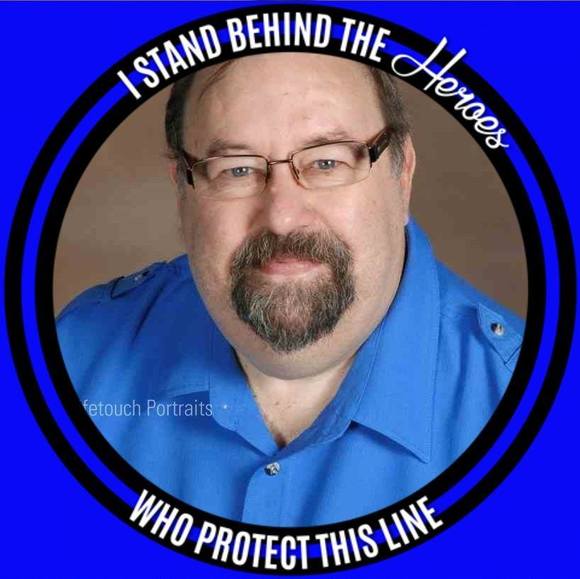 Profile Picture of Randy Azbell (@randyazbell) on Poshmark