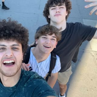 Profile Picture of Alex Miele (@_alexmiele) on Instagram