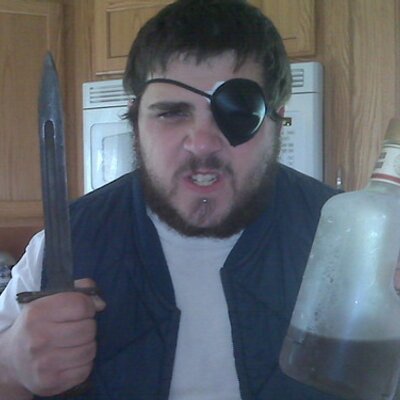 Profile Picture of Robert Briscoe (@tattooedalaskan) on Twitter