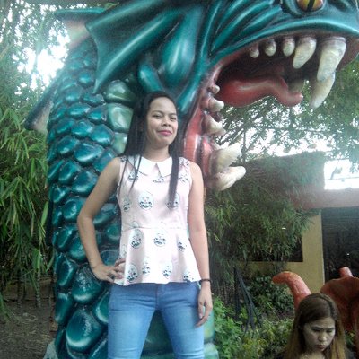 Profile Picture of Claudinealvarez (@cla68753370) on Twitter