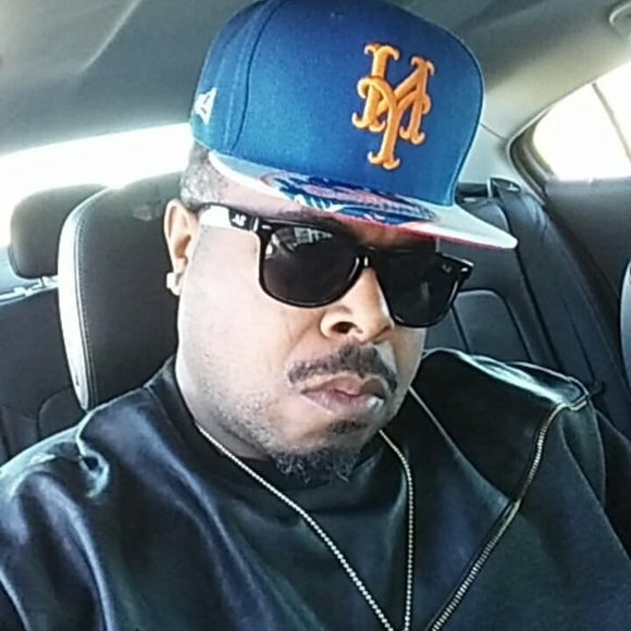 Profile Picture of Bryan Hicks (@flyboy69012) on Poshmark