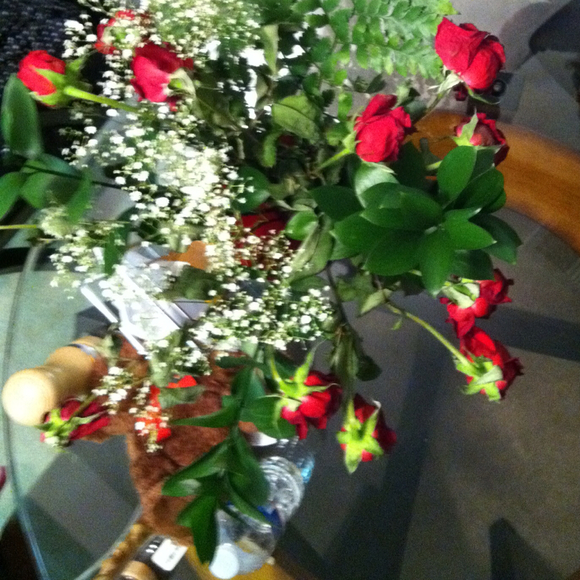 Profile Picture of Amoon Amoon (@amoon236) on Poshmark