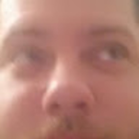 Profile Picture of Evan Grady (@evangrady1) on Poshmark