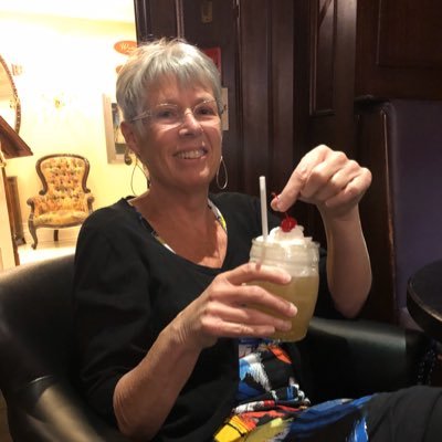 Profile Picture of Eva Gates (@evagatesauthor) on Twitter