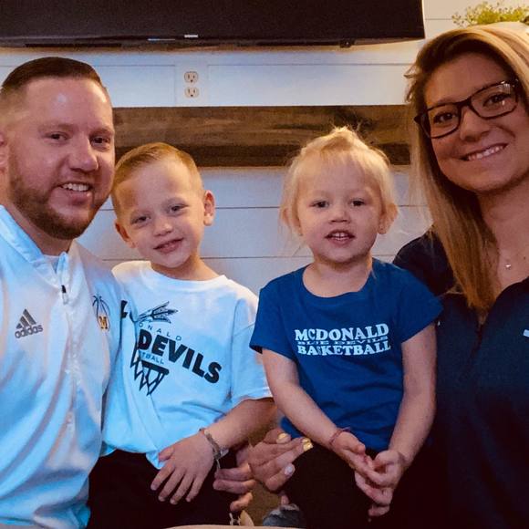 Profile Picture of Jimmy Franceschelli (@jfranceschelli) on Poshmark