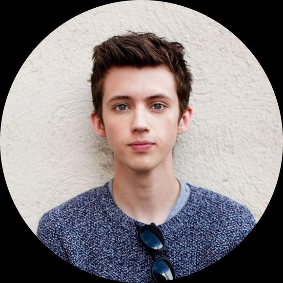 Profile Picture of Giuseppina Shenkel (@gshenkel) on Poshmark