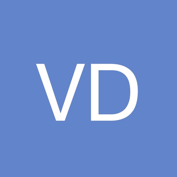 Profile Picture of Victor Dasilva (@victordasilv381) on Poshmark