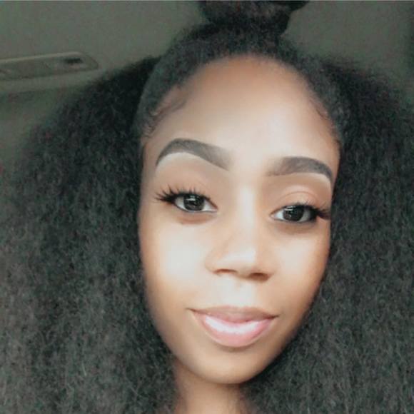 Profile Picture of Jazmyne Morris (@jazmynemorris) on Poshmark