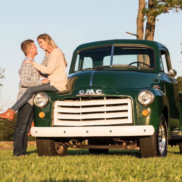 Profile Picture of Nate Smith (@snate31) on Poshmark