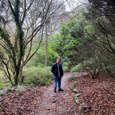 Profile Picture of Lee (@LeeJVincent) on Twitter