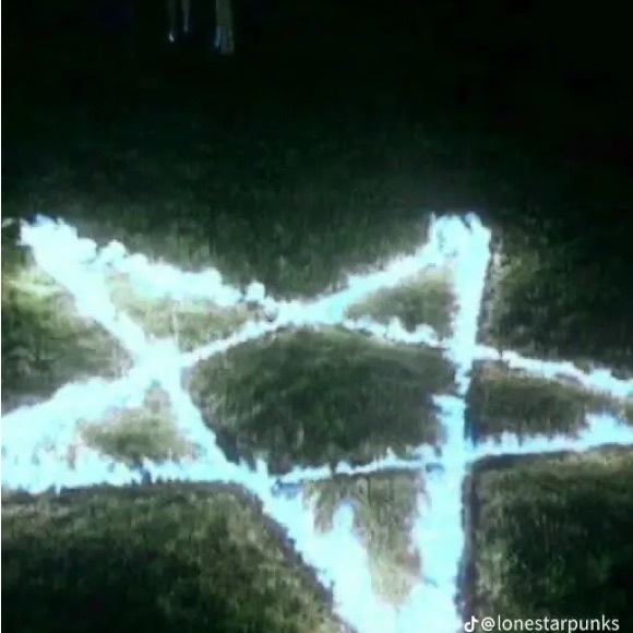 Profile Picture of Michael Harden (@gg0979) on Poshmark