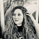 Profile Picture of Sarah James Shanklin (@sarahjshanklin) on Instagram