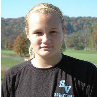 Profile Picture of Lori Danik (@erindanikupdate) on Twitter