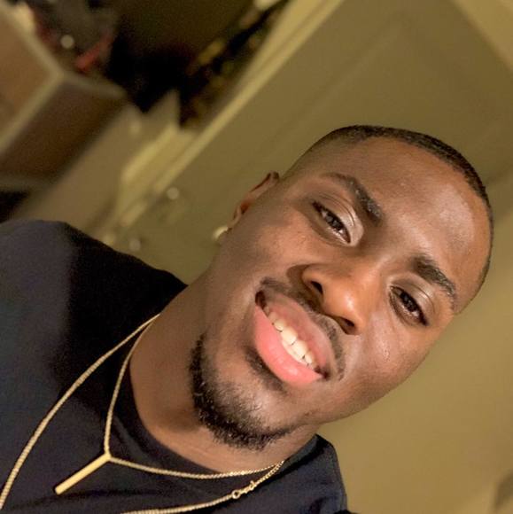 Profile Picture of Xavier Sells (@jymarisells) on Poshmark