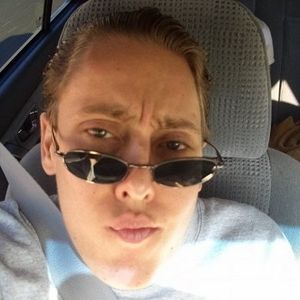 Profile Picture of Tom Theman (@thecreativeartist) on Myspace