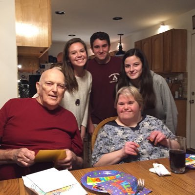 Profile Picture of Ed Fee (@EdFee8) on Twitter