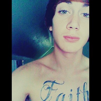 Profile Picture of David Hollenbeck (@LeDribbles) on Twitter