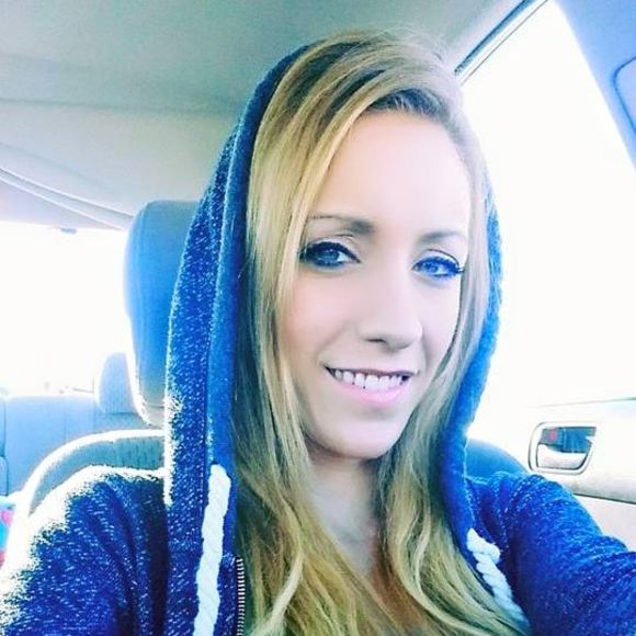 Profile Picture of Virginia Graham (@rarityv) on Poshmark