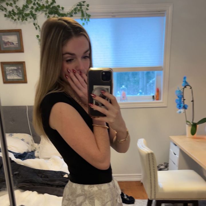 Profile Picture of marian (@_marianholmes_) on Tiktok