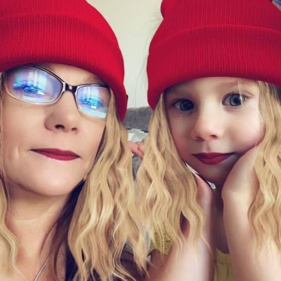 Profile Picture of Nancy Hendrix (@njlittles17) on Poshmark