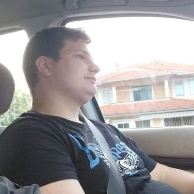 Profile Picture of Jánossy Dániel (@JanossyD) on Twitter
