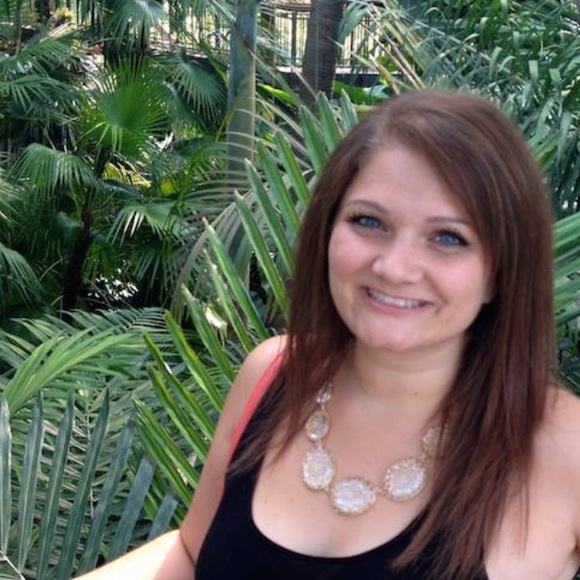 Profile Picture of Allison Terranova (@sprnva88) on Poshmark