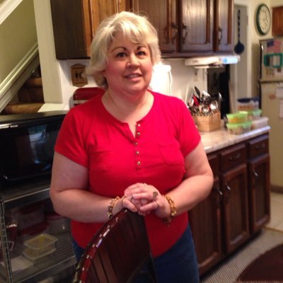 Profile Picture of Janet Benner (@1janlew2) on Twitter