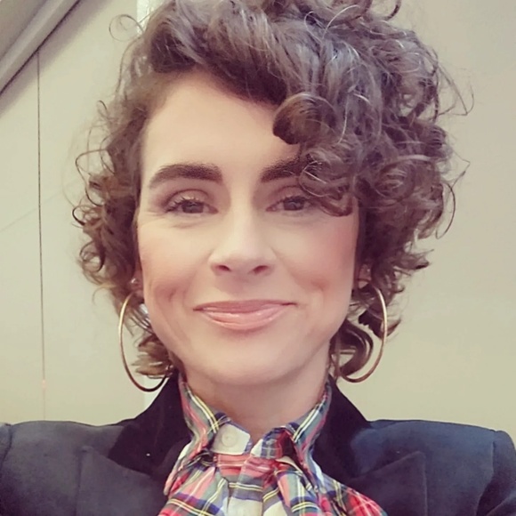 Profile Picture of Justine Babbitt (@justinebabbitt) on Poshmark