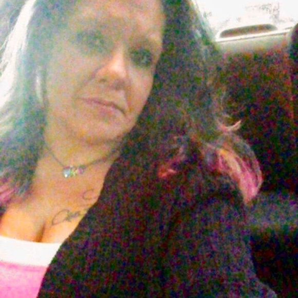 Profile Picture of Megan Frenier (@megfrenier) on Poshmark