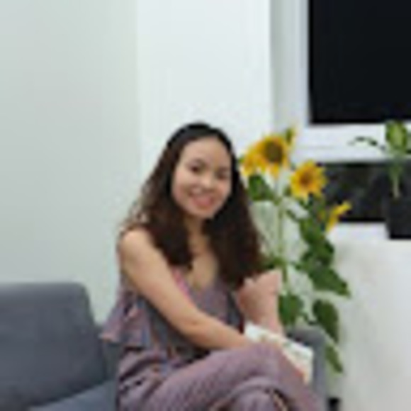 Profile Picture of Hongphuc Nguyen (@nvhongphuc) on Poshmark